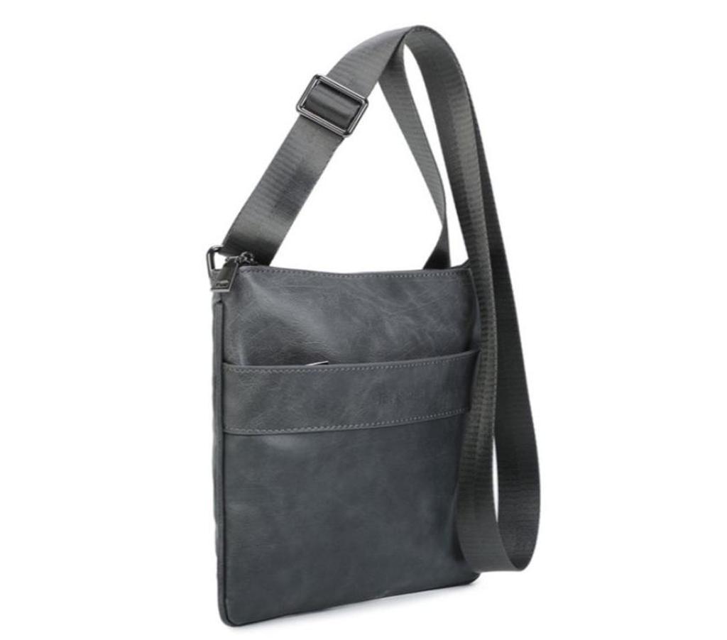Accessoires - Bagagerie Oise Beauvais - 60000 - Photos Vivastreet BLUE SMITH Pochette plate sacoche mixte gris