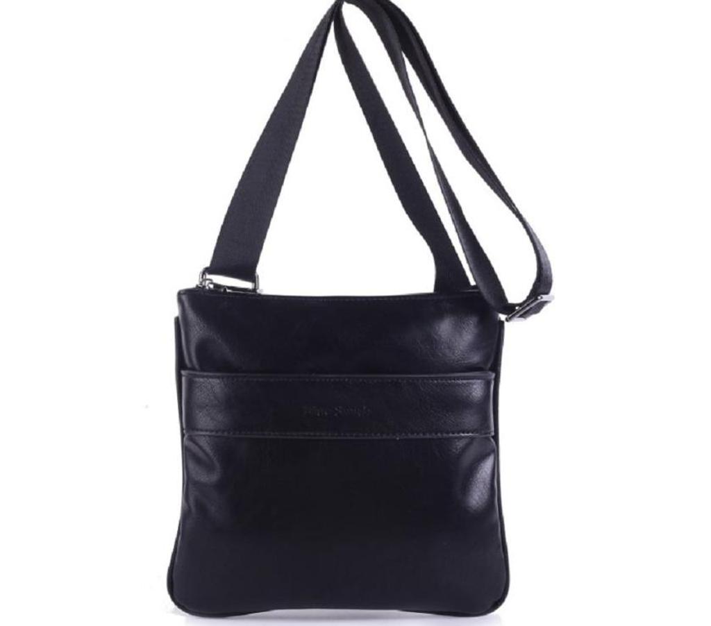 Accessoires - Bagagerie Oise Beauvais - 60000 - Photos Vivastreet BLUE SMITH Pochette plate sacoche mixte noire