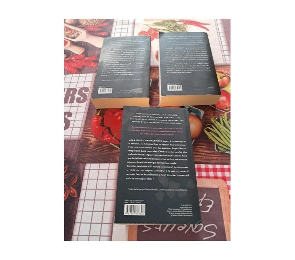 Livres occasion Moselle Semecourt - 57280 - Photos Vivastreet Trio livres Darker Christian grey 50 nuances déco maison