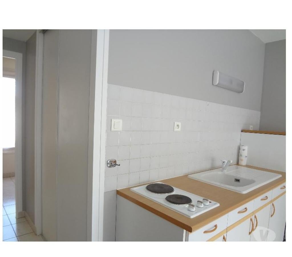 Appartement meublé Ain Bourg en Bresse - 01000 - Photos Vivastreet TRES BEAU F2 meublé de 40 m2 avec Parking privé