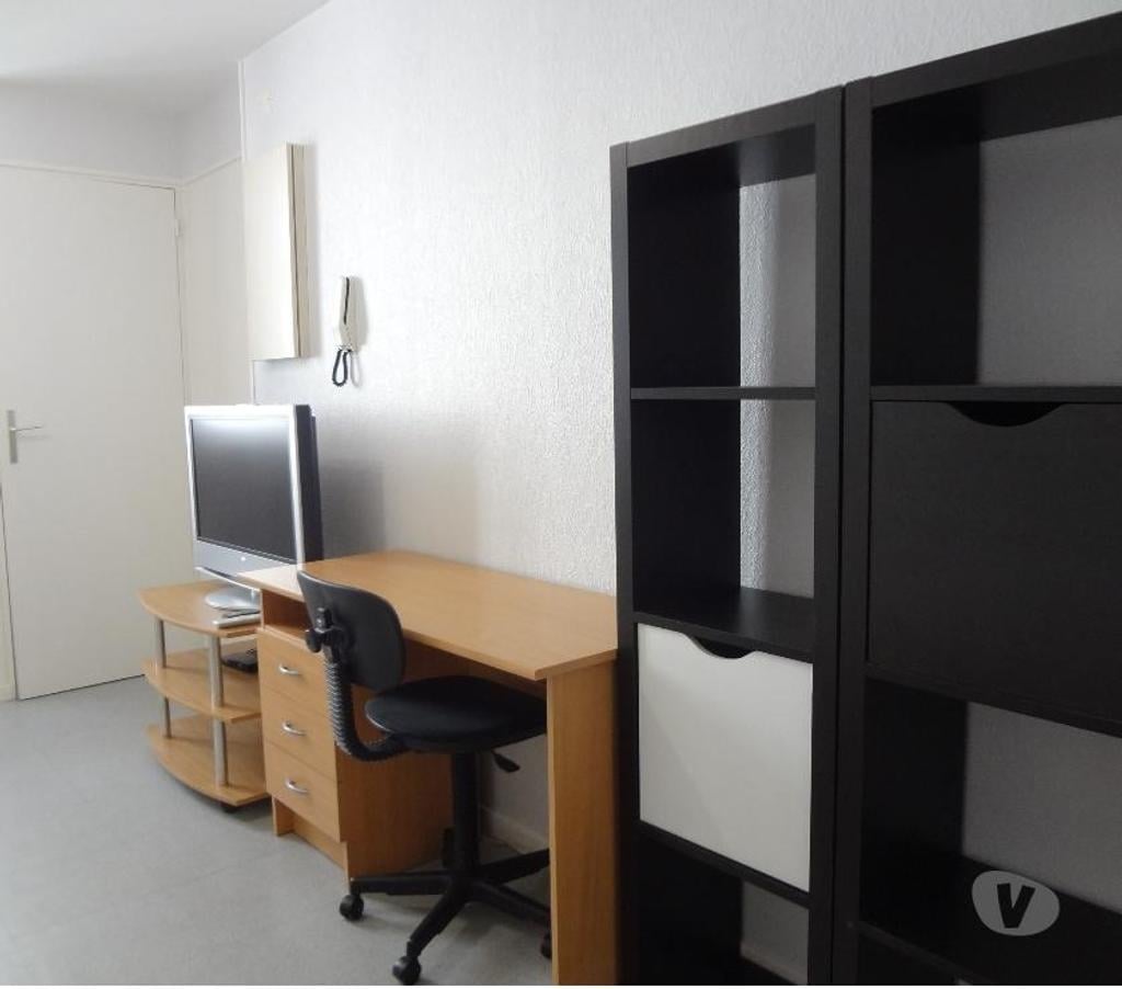 Appartement meublé Ain Bourg en Bresse - 01000 - Photos Vivastreet F1 bis de 28 m2 tout équipé et meublé