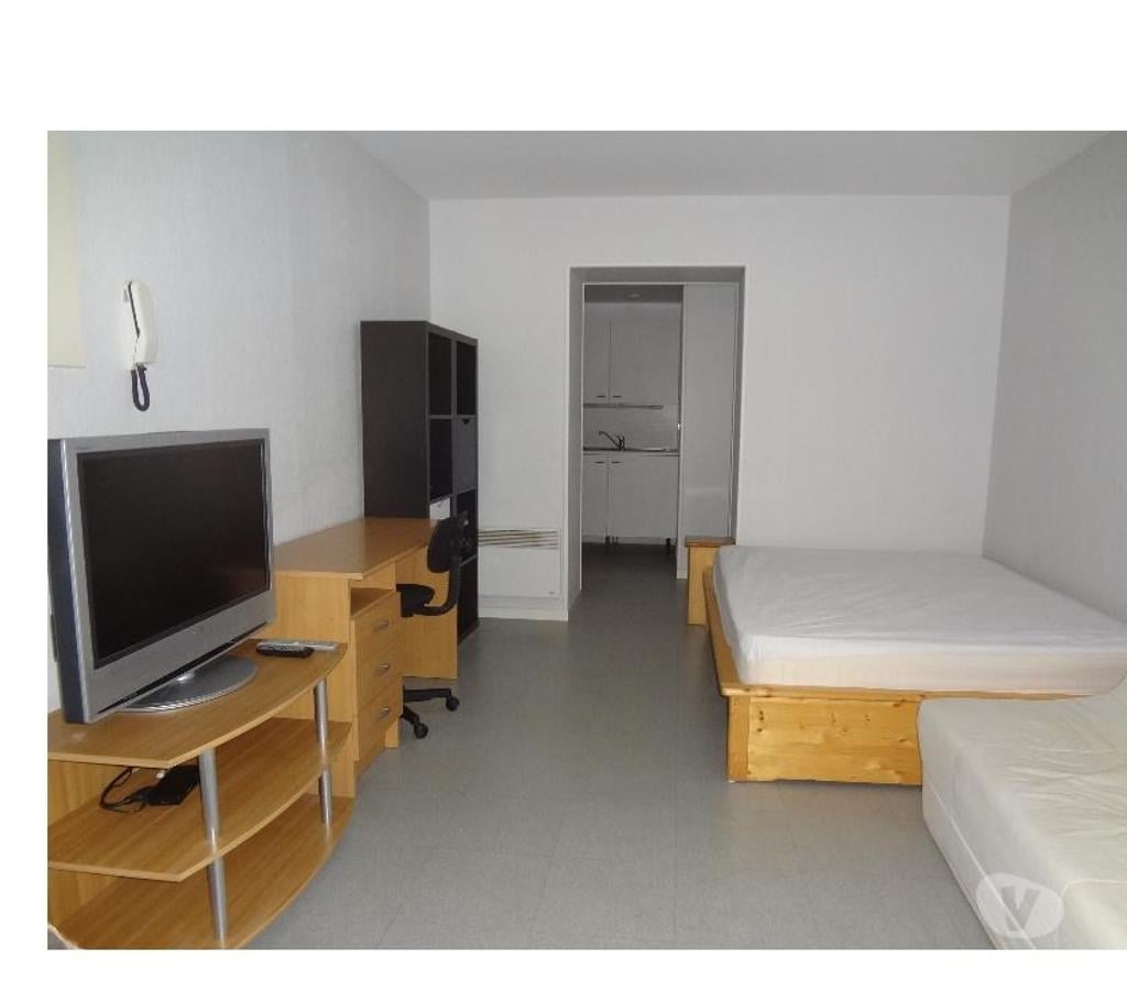 Appartement meublé Ain Bourg en Bresse - 01000 - Photos Vivastreet F1 bis de 28 m2 tout équipé et meublé