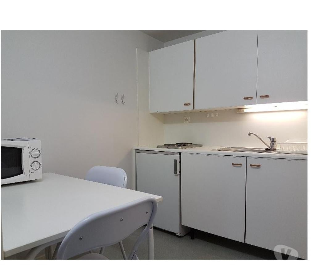 Appartement meublé Ain Bourg en Bresse - 01000 - Photos Vivastreet F1 bis de 28 m2 tout équipé et meublé