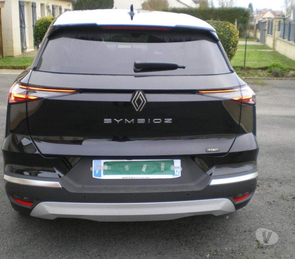 Voiture d'occasion Aisne Abbecourt - 02300 - Photos Vivastreet Symbioz Iconic E-Tech Full Hybrid 145