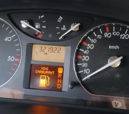 Voitures Thurageau Vienne - Photos Vivastreet Vend Laguna2 2.2l DCI 150CV BA proactive de 2004