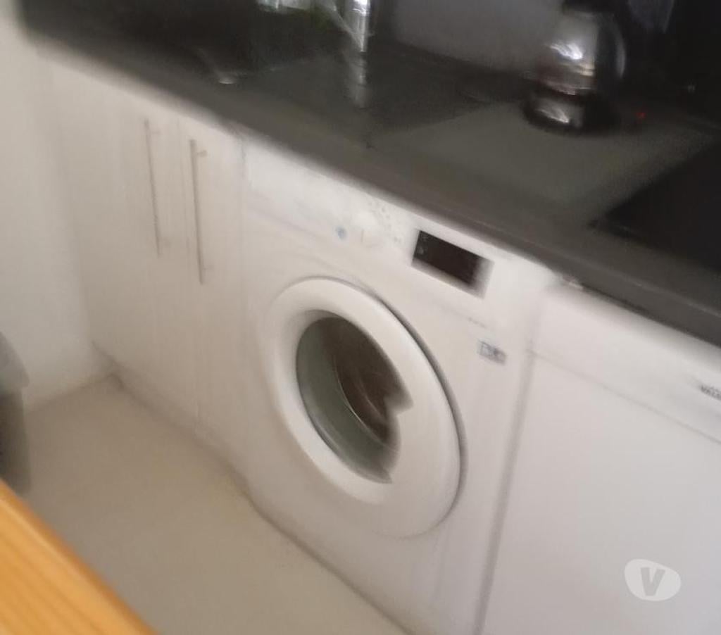 location saisonniere Var La Londe les Maures - 83250 - Photos Vivastreet Tarif promo pour ce superbe studio 30m2 bord e dans le var