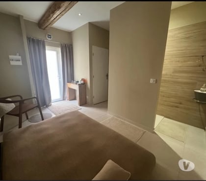 Massages Aimargues Gard - Photos Vivastreet massage tantrique éveil sensoriel & soins énergétiques