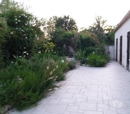Maison à vendre Mirambeau Mirambeau - Photos Vivastreet MAISON AU CALME ET CONFORT