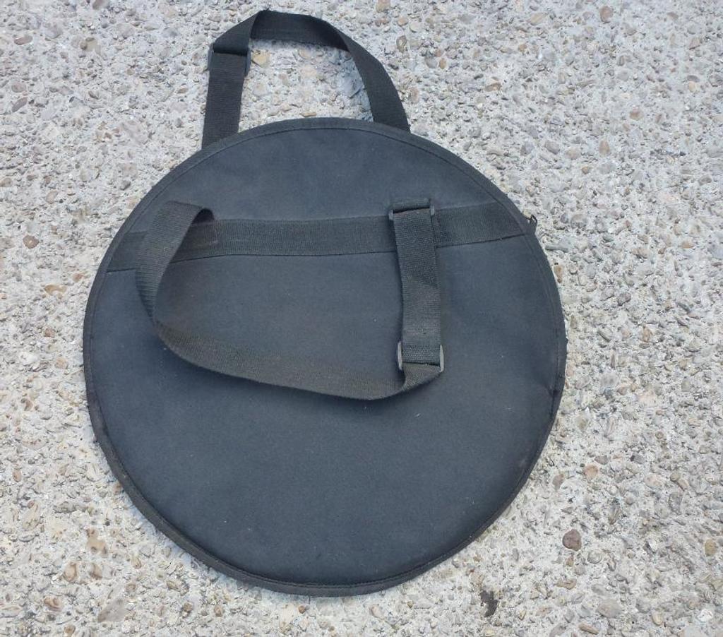 Instruments de musique Marne Chalons en Champagne - 51000 - Photos Vivastreet divers matériel de musique