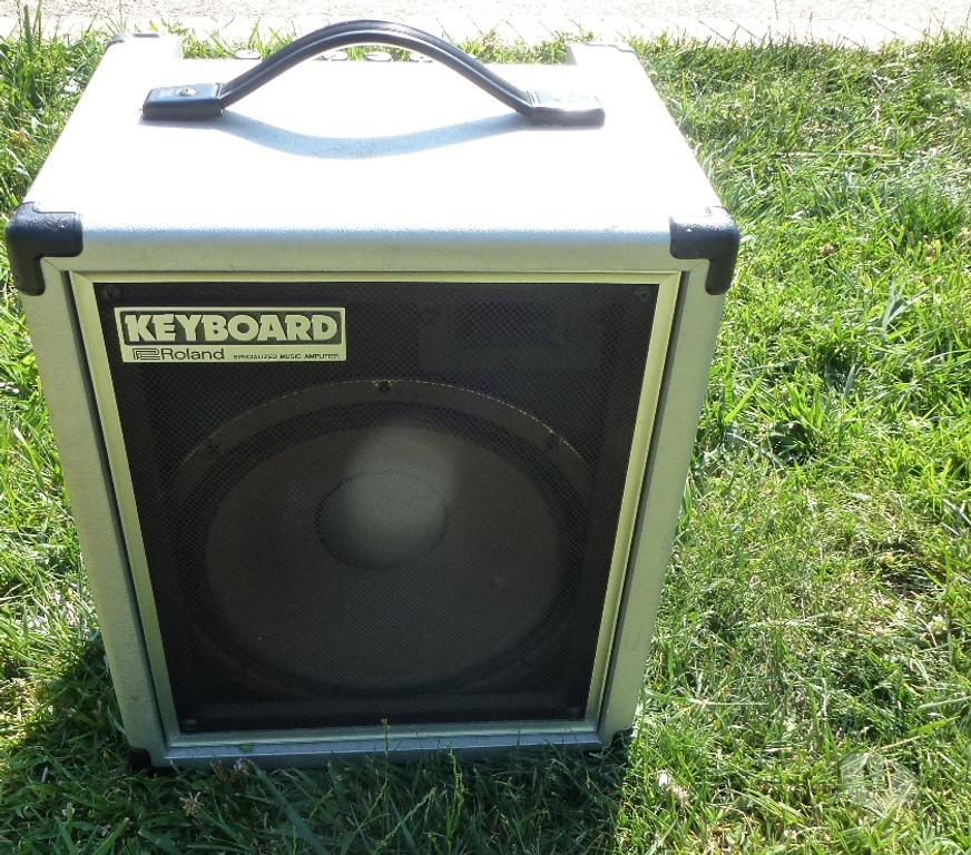 Instruments de musique Marne Chalons en Champagne - 51000 - Photos Vivastreet divers matériel de musique