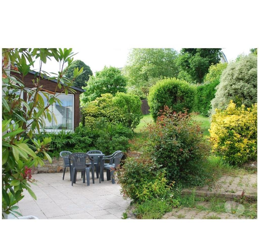 Appartement meublé Finistère Morlaix - 29600 - Photos Vivastreet B22 petit T1, adsl, jardin, pkg quartier prisé MORLAIX
