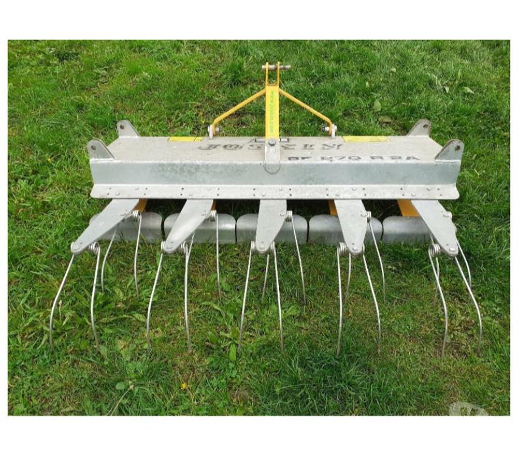 Tracteur occasion Nord Wattrelos - 59150 - Photos Vivastreet Tracteur avec chargeur frontal et accessoires