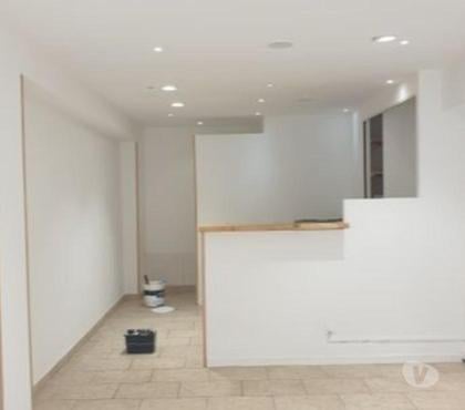 bureaux a louer, vendre Ajaccio Ajaccio - Photos Vivastreet BEAU LOCALBUREAUX CENTRE AJACCIO