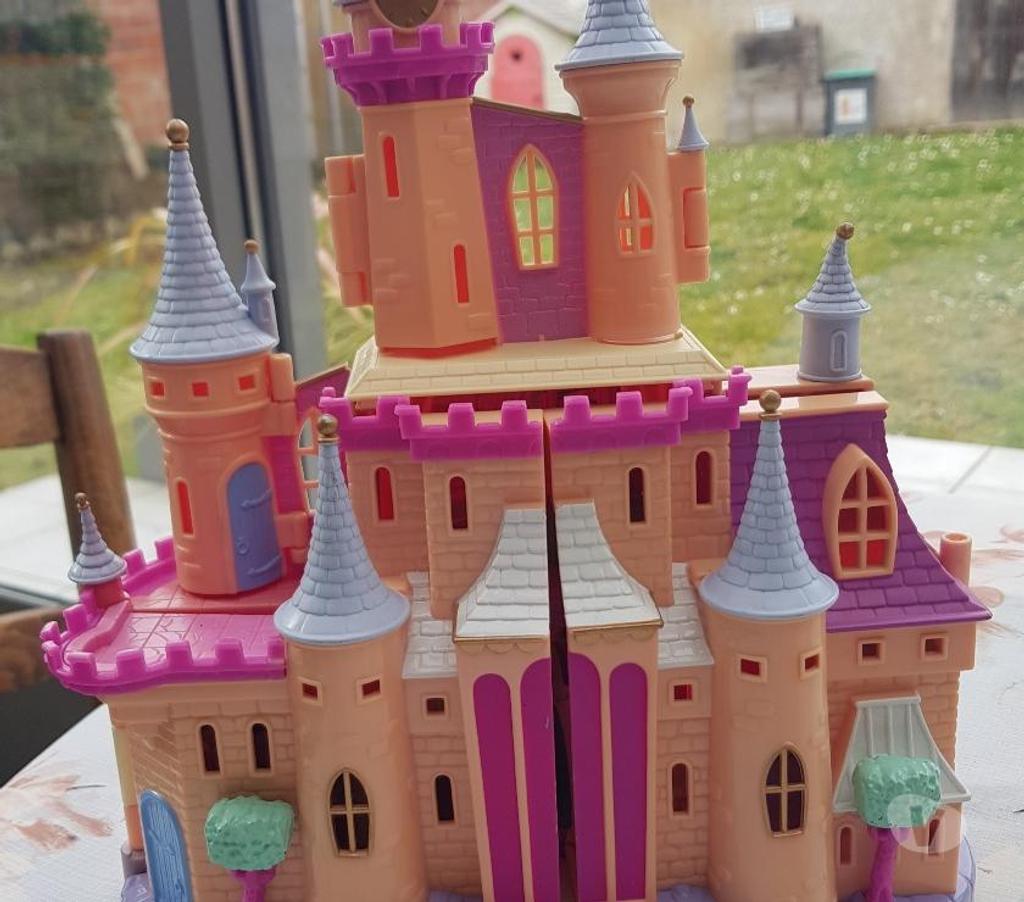 Jeux - Jouets Essonne Juvisy sur Orge - 91260 - Photos Vivastreet chateaux de princesses