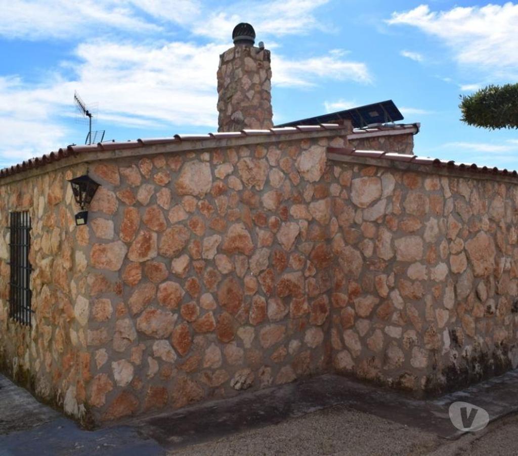 Terrain à vendre Espagne - Photos Vivastreet Terrain d'oliviers de 13 483 m2 et résidence de 72 m2