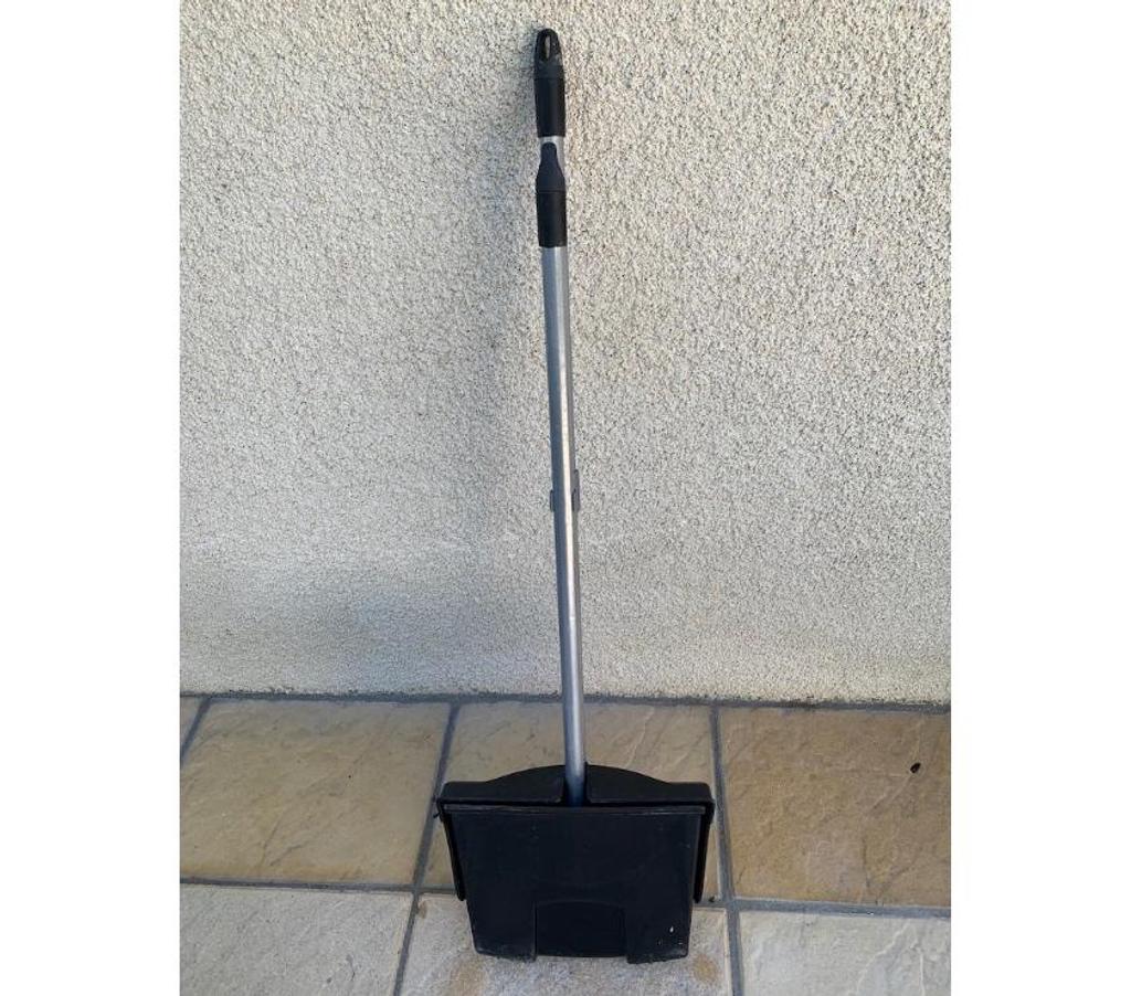  Essonne Bievres - 91570 - Photos Vivastreet Pelle balai 429CN classic noire