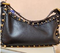 Sac Fendi baguette en cuir noir neuf