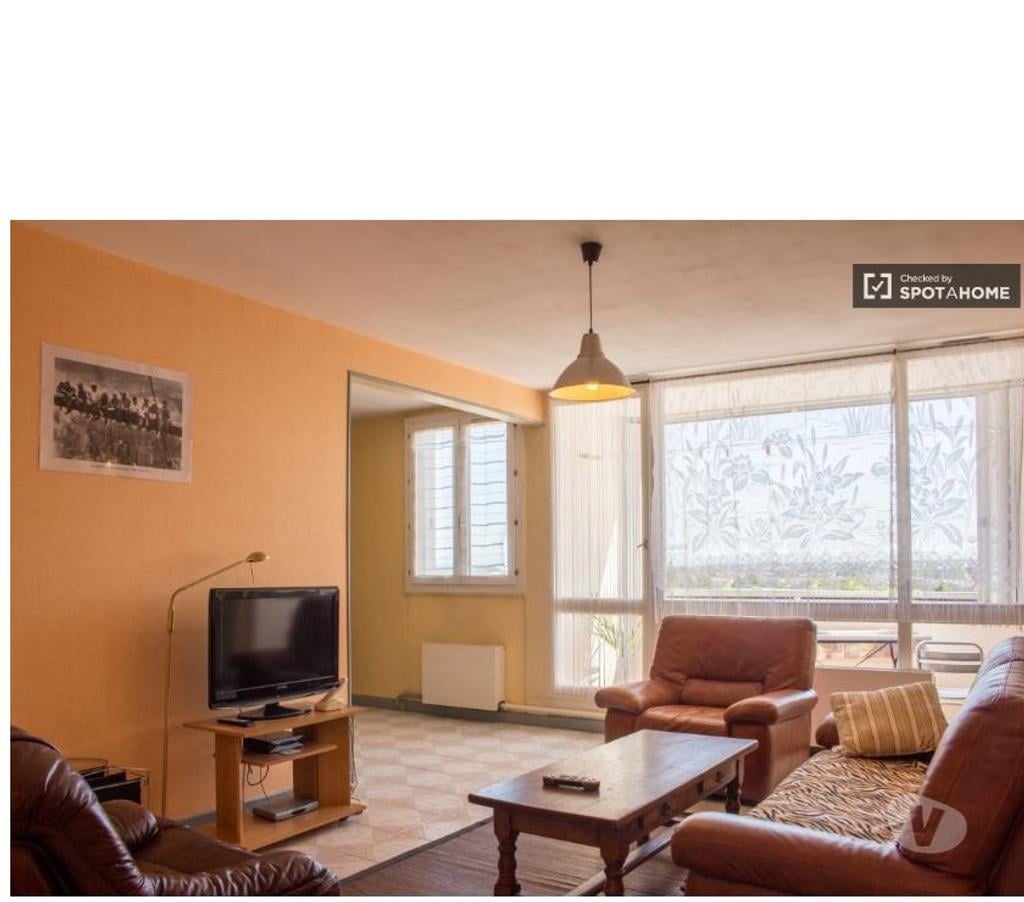 Colocations Rhône Villeurbanne - 69100 - Photos Vivastreet Chambre meublée colocation Villeurbanne Métro A