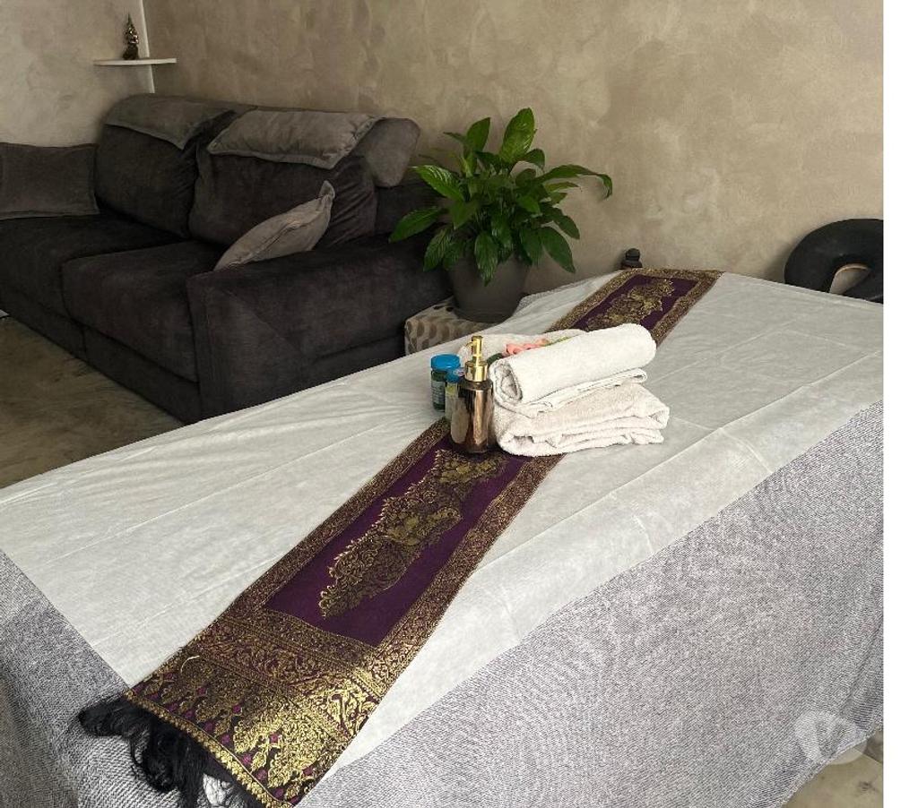 Massages Alpes-Maritimes Menton - 06500 - Photos Vivastreet Massage thaï Emy