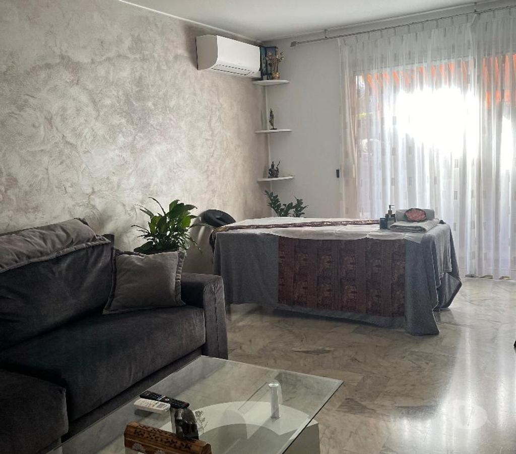 Massages Alpes-Maritimes Menton - 06500 - Photos Vivastreet Massage thaï Emy