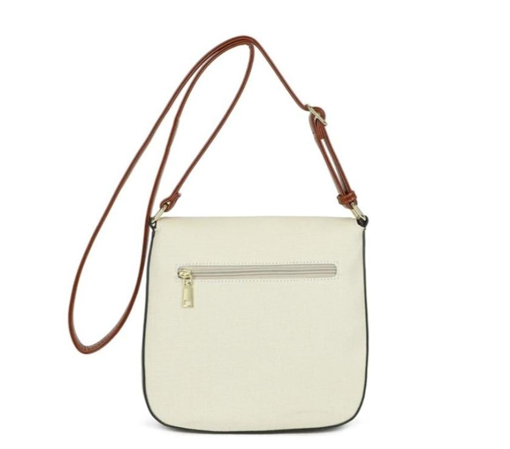 Accessoires - Bagagerie Oise Beauvais - 60000 - Photos Vivastreet Sac bandoulière Inès DELAURE – Modèle 1685259Taupe