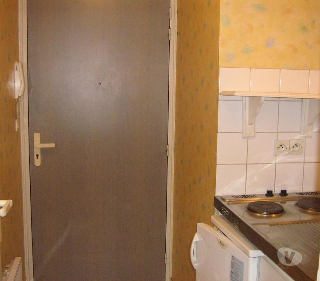 Location appartement Seine-Maritime Rouen - Photos Vivastreet F1 avec parking Rouen Boulingrain