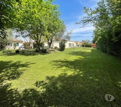 Maisons meublées L'Isle sur la Sorgue Vaucluse - Photos Vivastreet Belle maison en bordure de sorgue