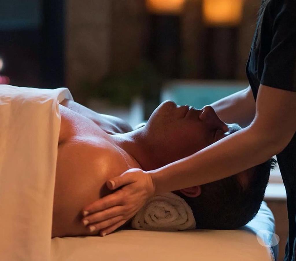 Massages Alpes-Maritimes Nice - Photos Vivastreet Spécialiste du massage tantrique & Lomi Lomi à Nice