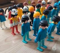 Un lot de Playmobil