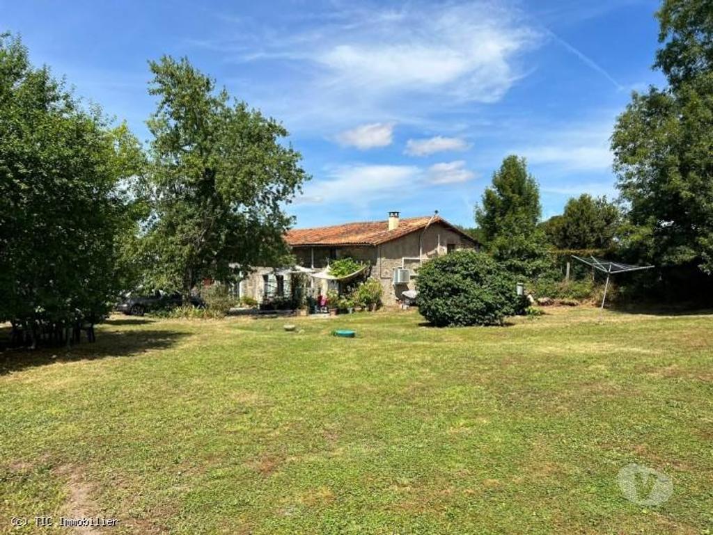 Vente Maison Charente Villefagnan - 16240 - Photos Vivastreet Jolie Maison de Village Avec Beau Jardin