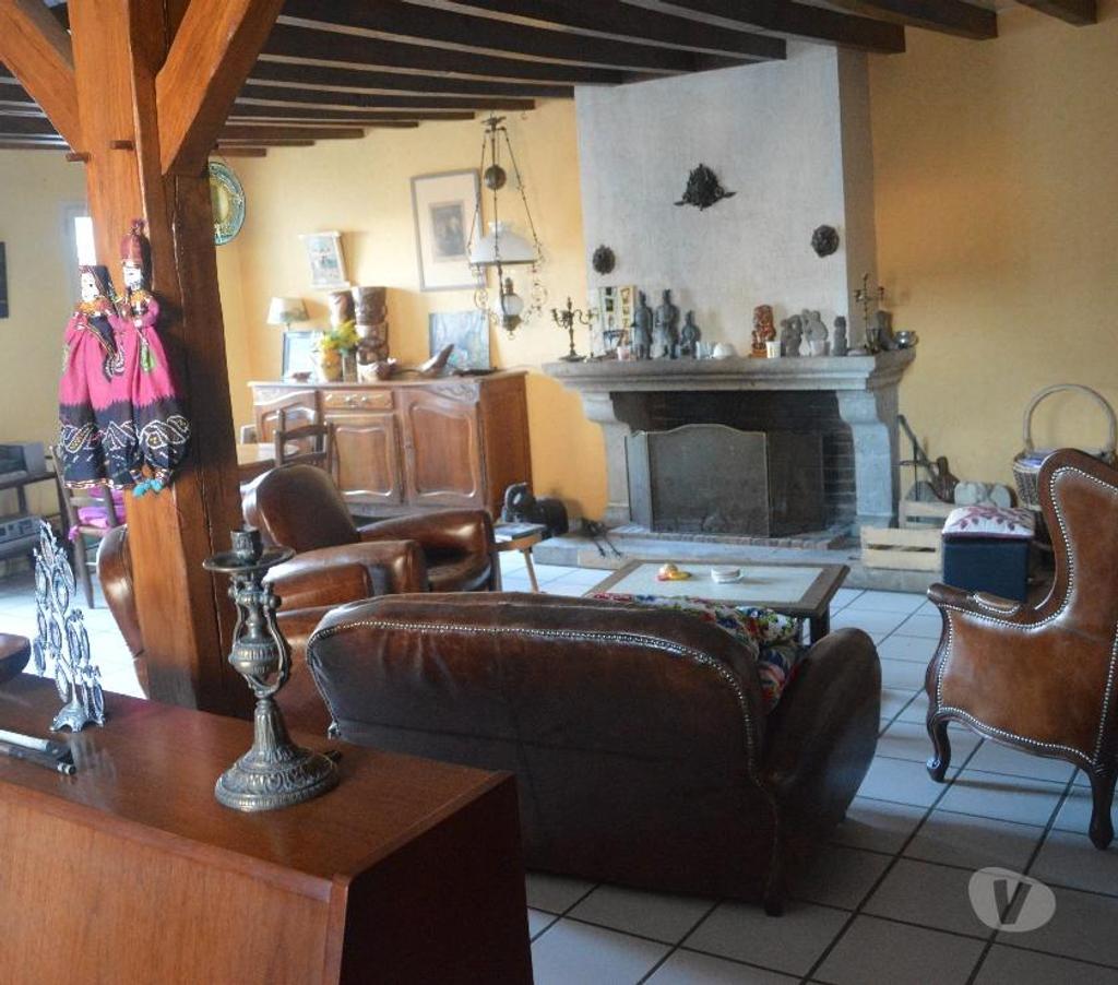 Vente Maison Loiret Thignonville - 45300 - Photos Vivastreet Maison de 9 pièces en pierres, poutres apparentes et jardin