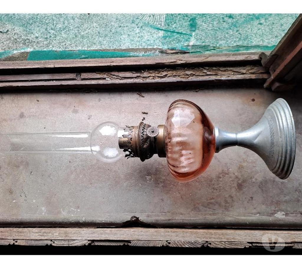 Décoration - art Seine-et-Marne Montceaux les Provins - 77151 - Photos Vivastreet lampe a pétrole