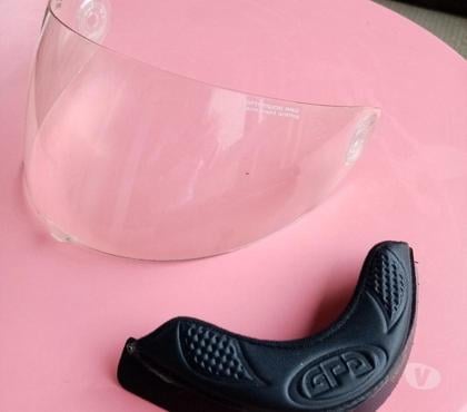 Pièces moto Paris 15ème ardt Paris - Photos Vivastreet Visière écran et Fixations de casque intégral GPA