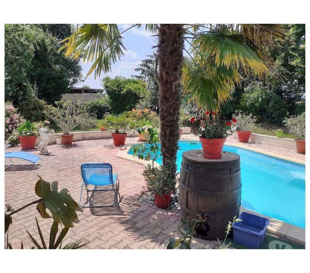 Vente Maison Ain Villeneuve - 01480 - Photos Vivastreet Propriété proche Villefranche sur Saône