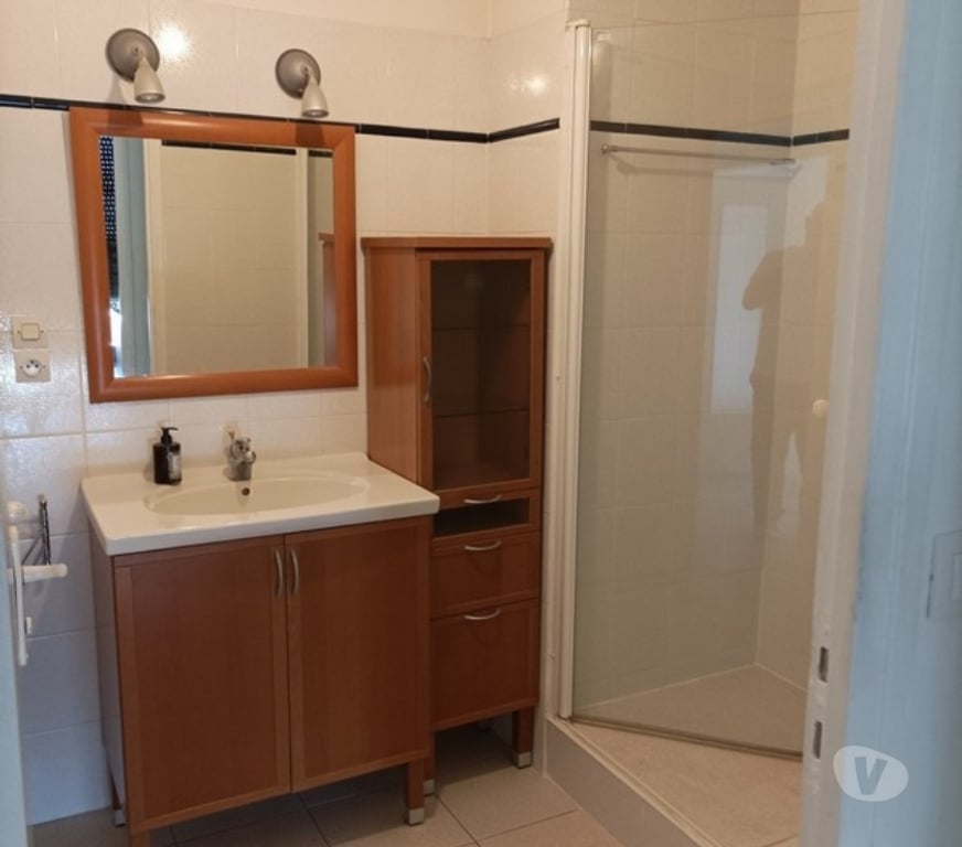 Location appartement Marne Reims - Photos Vivastreet Appartement T4 de 82 m² situé dans une résidence calme