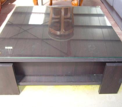 Ameublement & art de la table Sartrouville Yvelines - Photos Vivastreet Table basse noire, promotion