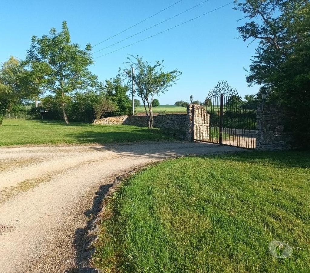 Vente Maison Cher Neuilly en Dun - 18600 - Photos Vivastreet Pour les amateurs de Grands espaces