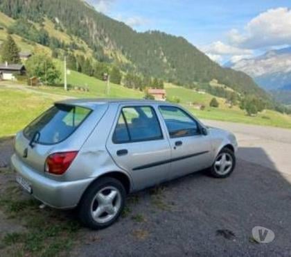 Vente voiture Avignon Vaucluse - Photos Vivastreet Ford Fiesta, 1998
