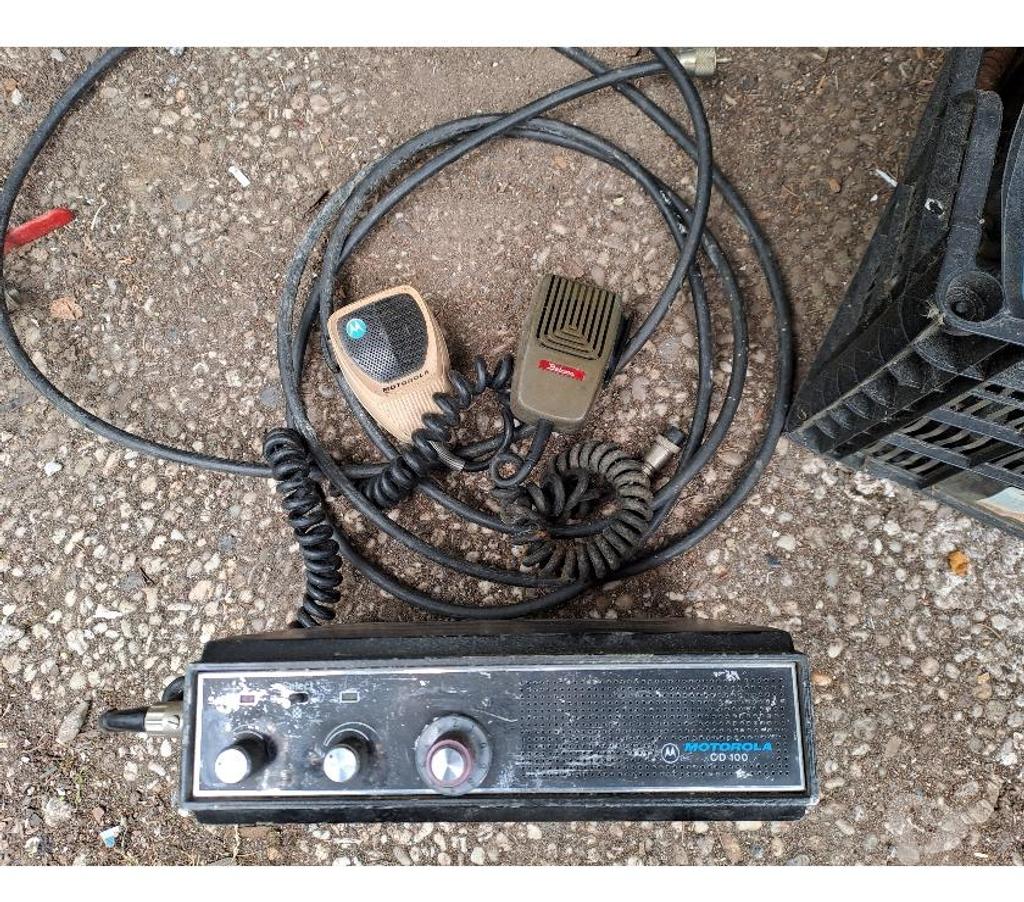 Collection Seine-et-Marne Montceaux les Provins - 77151 - Photos Vivastreet ancienne cibie motorola