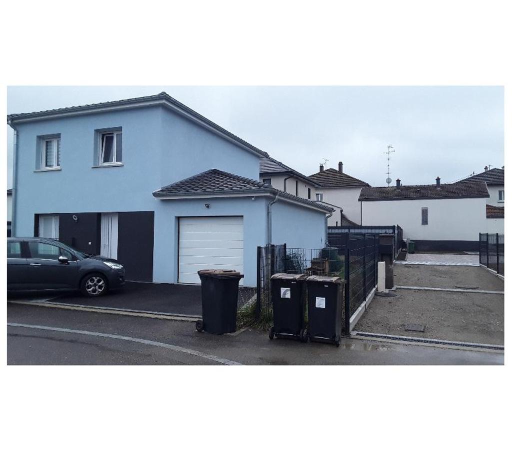 Vente Maison Haut-Rhin Kingersheim - 68260 - Photos Vivastreet Dans lotissement calme