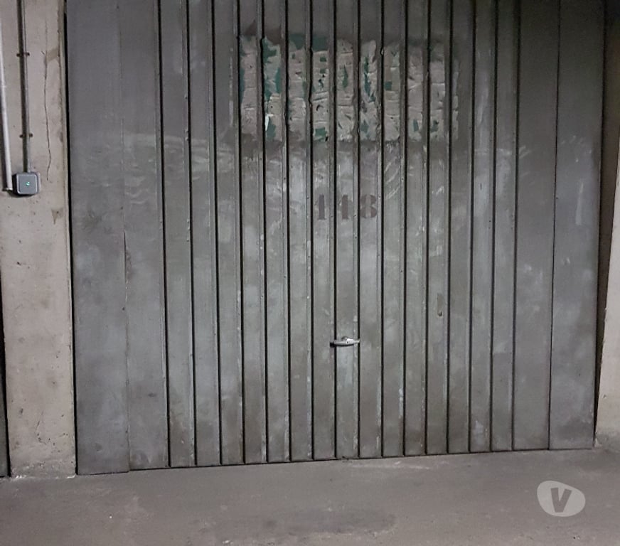 Vente Parking Essonne Boussy St Antoine - 91800 - Photos Vivastreet Vend box Boussy-Saint-Antoine