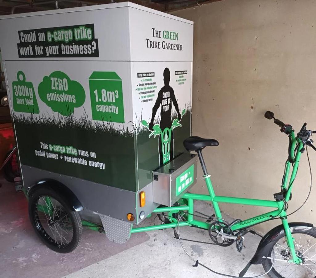 Matériel de sport Var Six Fours les Plages - 83140 - Photos Vivastreet Vélo cargo électrique à trois roues