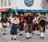 Troupe bretonne festive