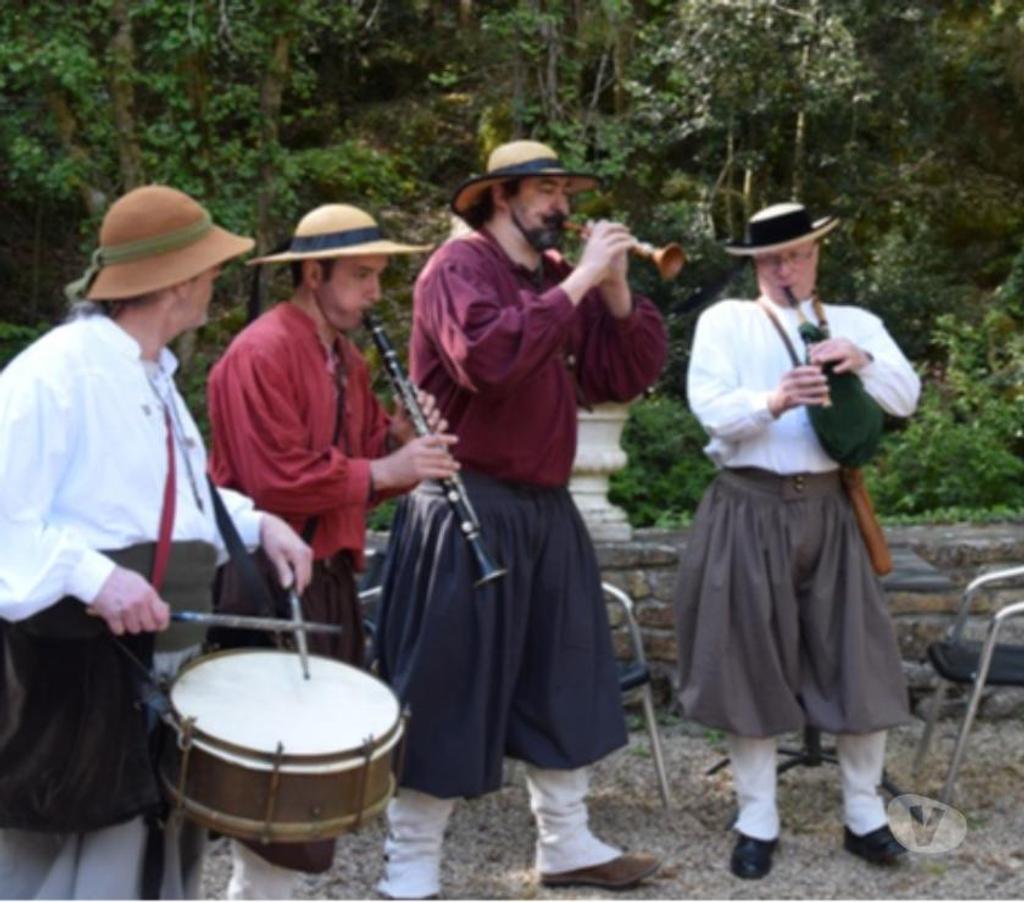 Organisations d'evènements Morbihan Queven - 56530 - Photos Vivastreet Troupe bretonne festive