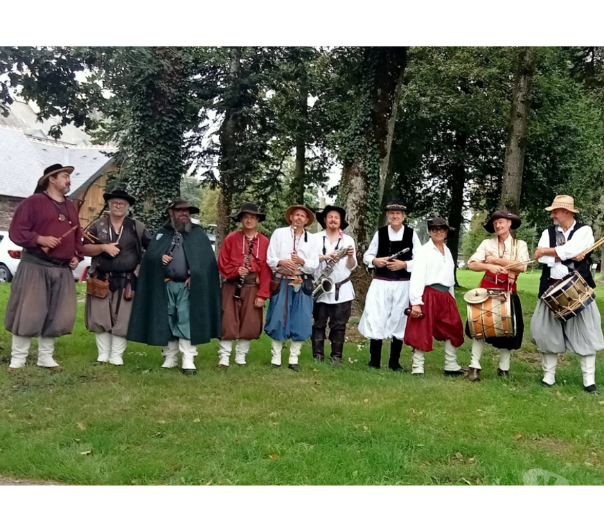 Organisations d'evènements Morbihan Queven - 56530 - Photos Vivastreet Troupe bretonne festive