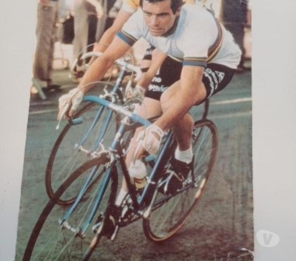 Collection Côtes-d'Armor Quessoy - Photos Vivastreet PHOTOS de CYCLISTES