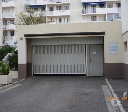 Location parking & garage Marseille Marseille - Photos Vivastreet BOX A LOUER CHUTES LAVIE