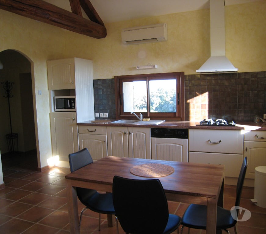 location saisonniere Ardèche Bourg St Andeol - 07700 - Photos Vivastreet CHARMANTE LOCATION 3 étoiles au coeur d'un DOMAINE BIO