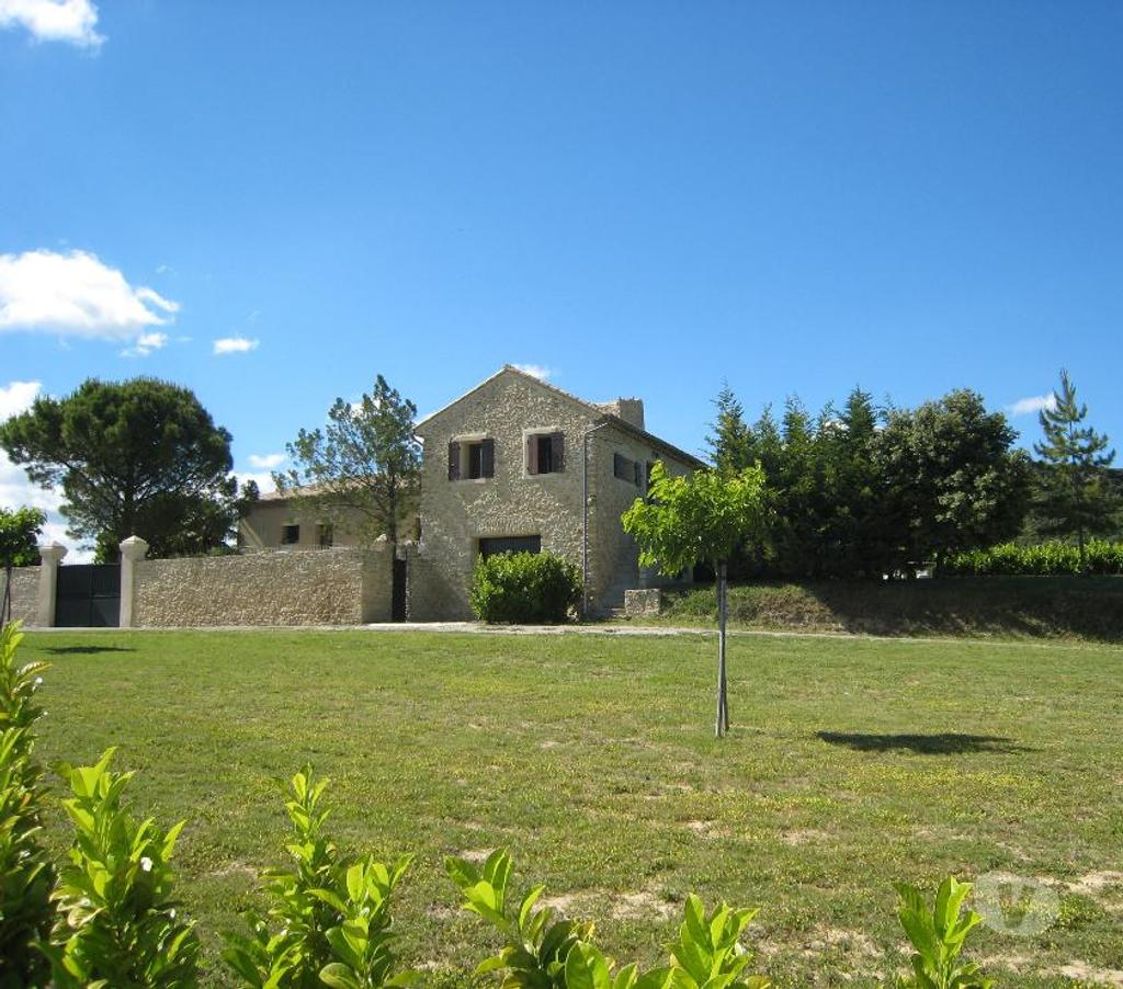 location saisonniere Ardèche Bourg St Andeol - 07700 - Photos Vivastreet LOCATION label 3 clés à la SEMAINE ou au MOIS