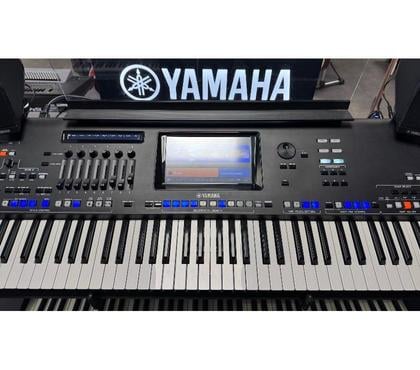Instruments de musique Mommenheim Bas-Rhin - Photos Vivastreet Yamaha Genos1 - Clavier Arrangeur 76 Touches